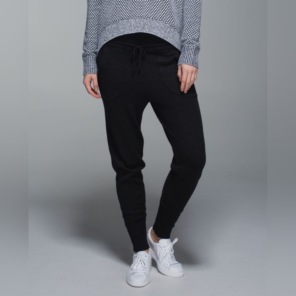 Lululemon Cabin Yogi Pant
